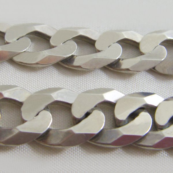 (b1273)Silver bracelet Grumet solid type.